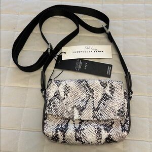 Aimee Kestenberg Broadway Mini Crossbody Vanilla Snake Leather Purse NWT $98